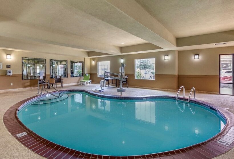 فندق Comfort Inn & Suites Paris