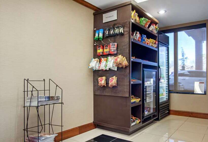 فندق Comfort Inn & Suites Norman Near University