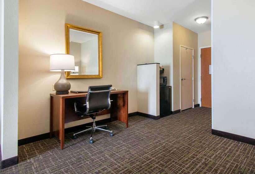 فندق Comfort Inn & Suites Norman Near University