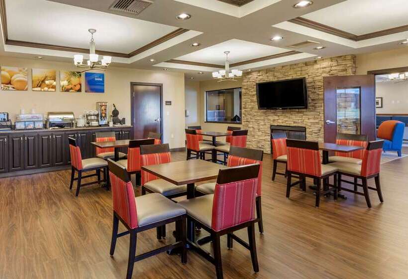 فندق Comfort Inn & Suites Russellville I40