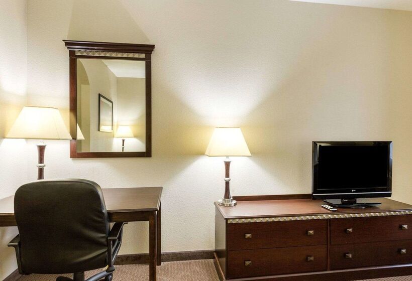 호텔 Comfort Inn And Suites Winnie