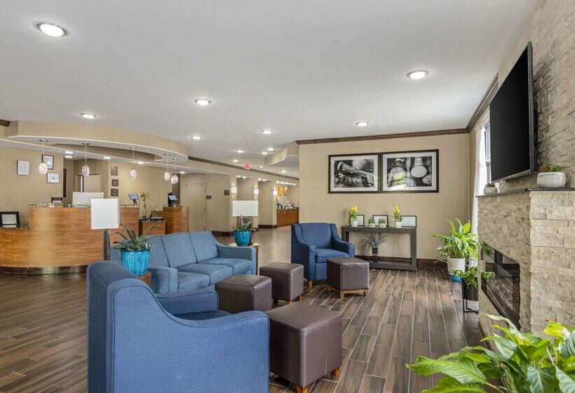 בית מלון כפרי Comfort Suites At Kennesaw State University