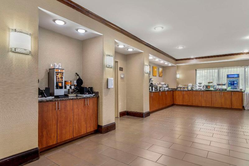 هتل Comfort Suites At Kennesaw State University