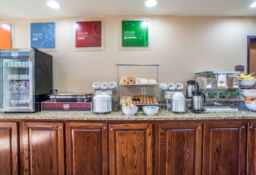 Отель Comfort Suites Columbia University Area