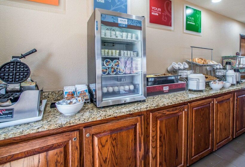 Отель Comfort Suites Columbia University Area