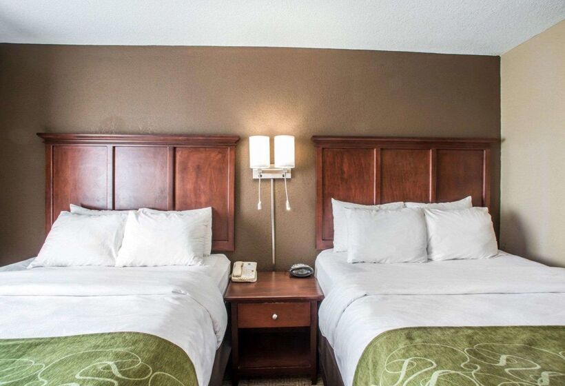 Отель Comfort Suites Columbia University Area