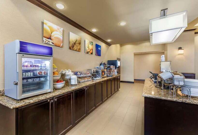 فندق Comfort Suites Frisco
