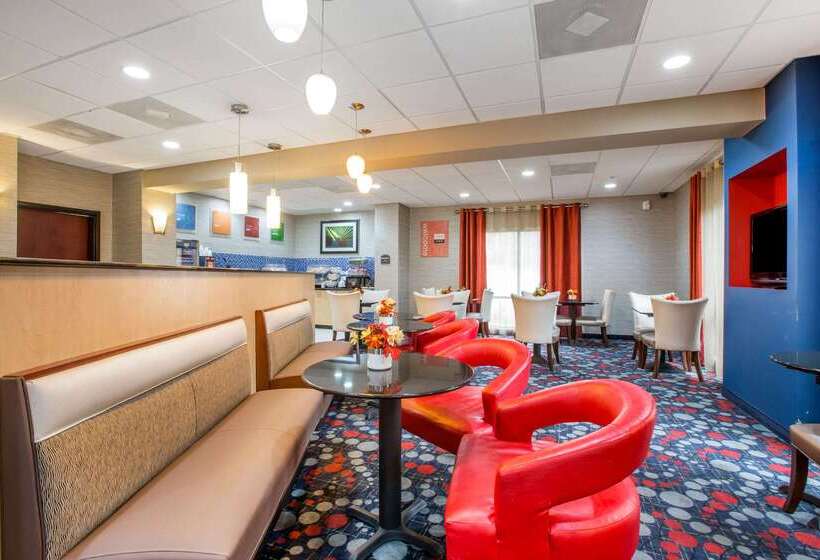 فندق Comfort Suites Locust Grove Atlanta South