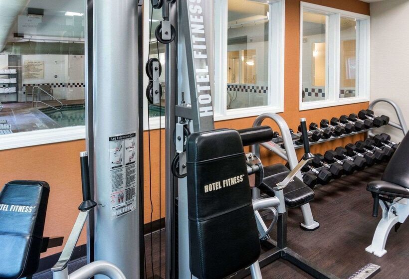 فندق Comfort Suites Nacogdoches