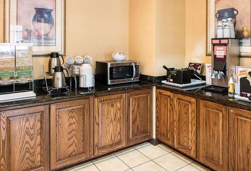 فندق Comfort Suites Nacogdoches