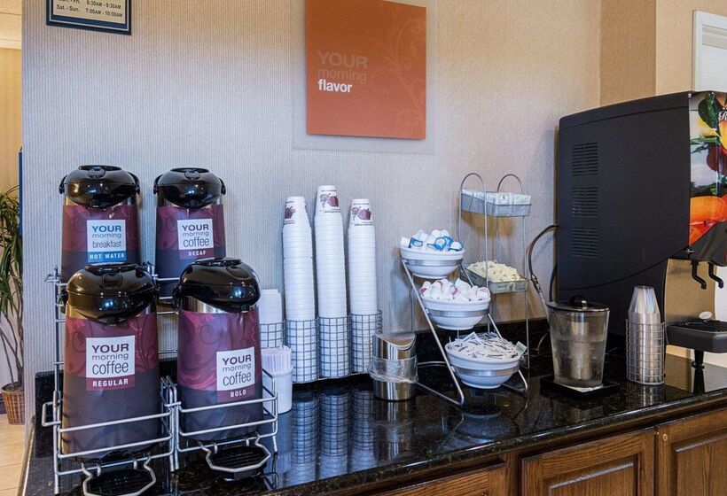 فندق Comfort Suites Nacogdoches