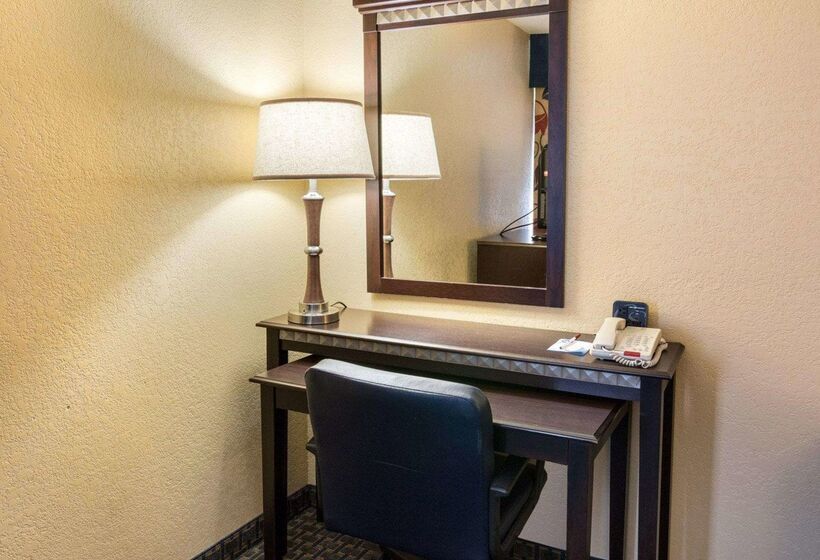 فندق Comfort Suites Nacogdoches