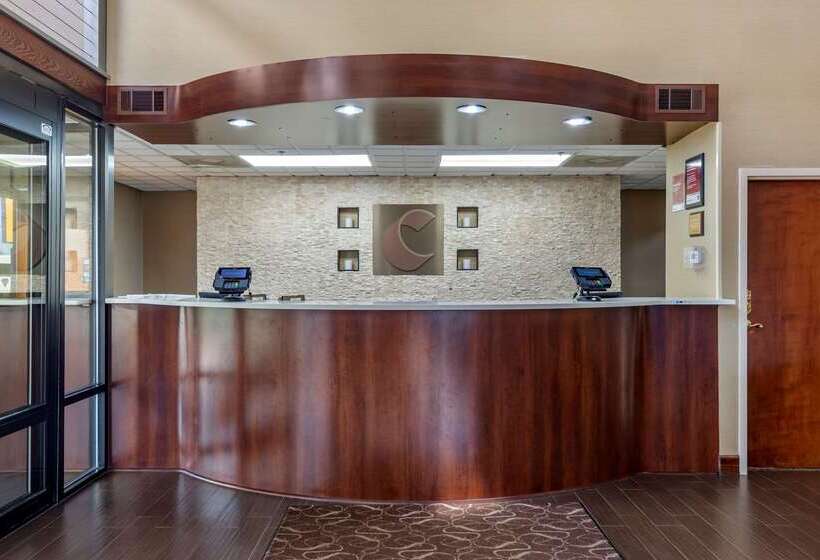 ホテル Comfort Suites Near Robins Air Force Base