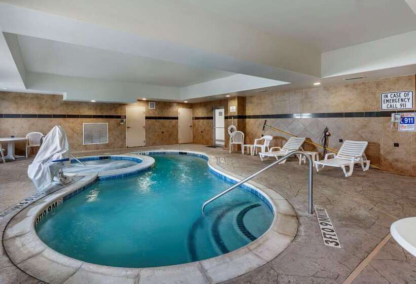 בית מלון כפרי Comfort Suites Plano   Dallas North