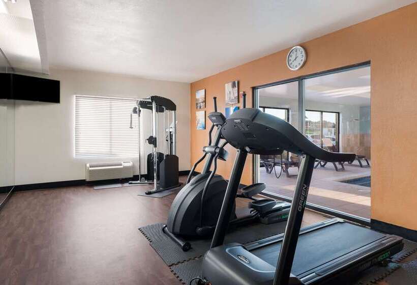 فندق Comfort Suites Suffolk  Chesapeake