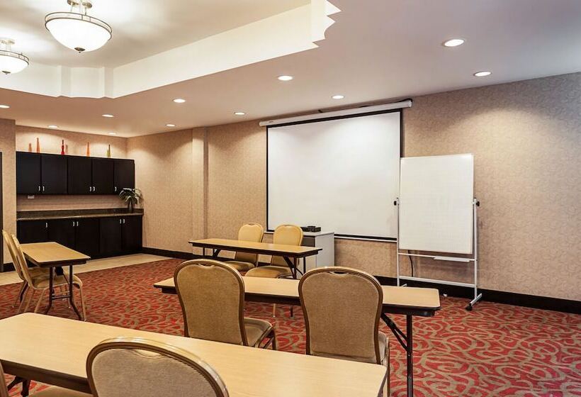 فندق Comfort Suites Sulphur Lake Charles