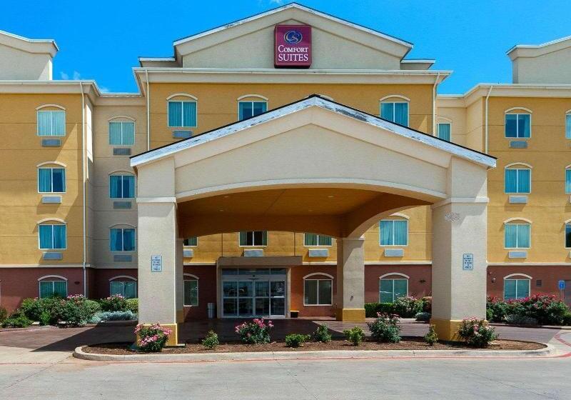 فندق Comfort Suites University