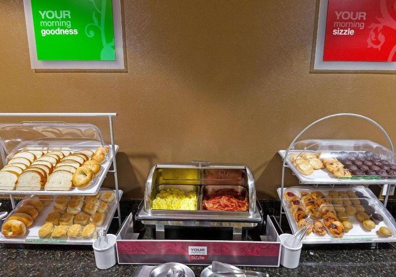 فندق Comfort Suites University