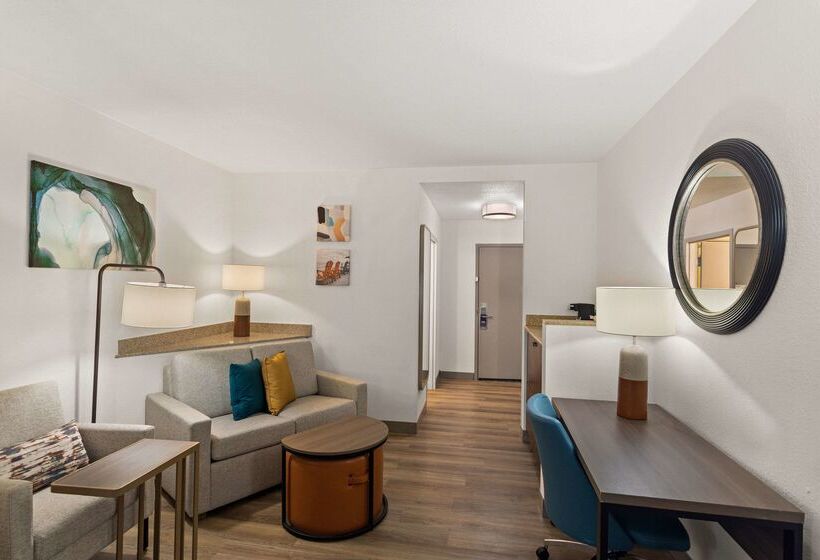 فندق Comfort Suites Vero Beach I95