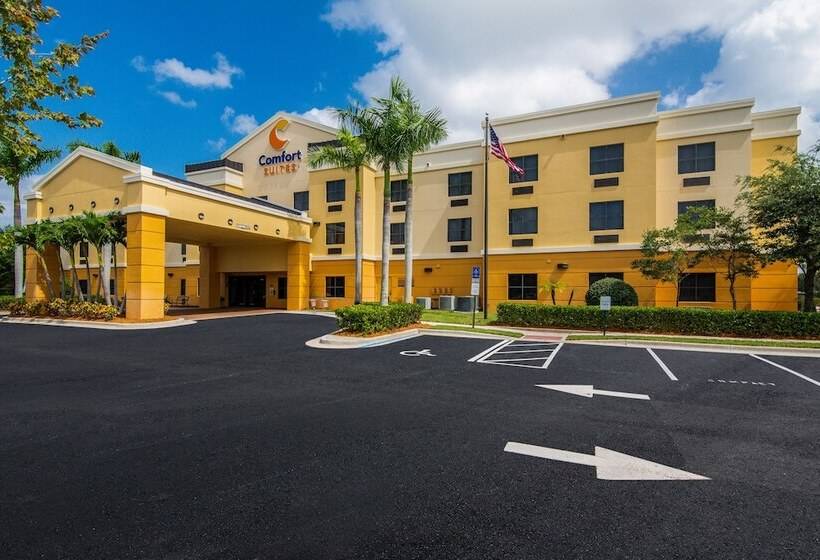 فندق Comfort Suites Vero Beach I95