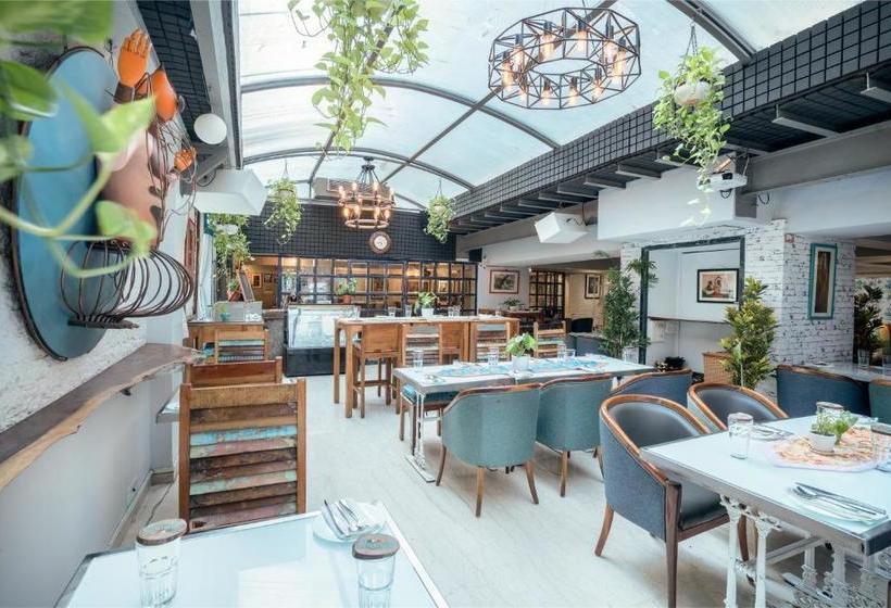 فندق Executive Enclave