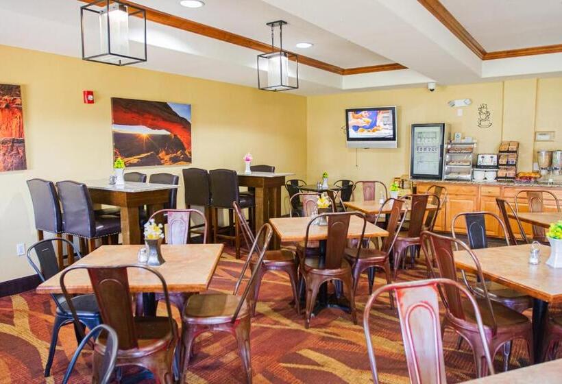 فندق First Choice Inn At The Swell