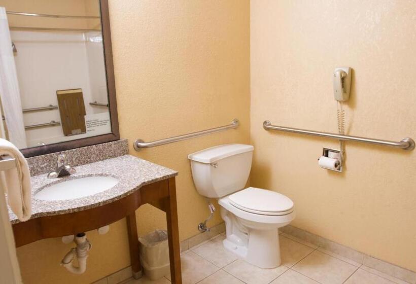 فندق First Choice Inn At The Swell