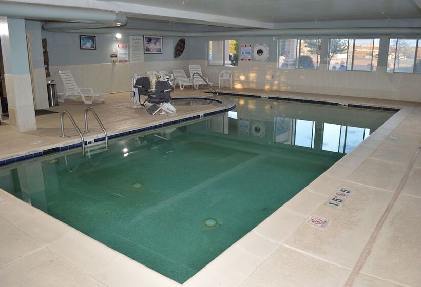 فندق First Choice Inn At The Swell