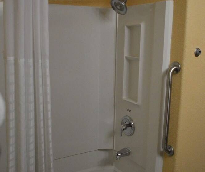 فندق First Choice Inn At The Swell