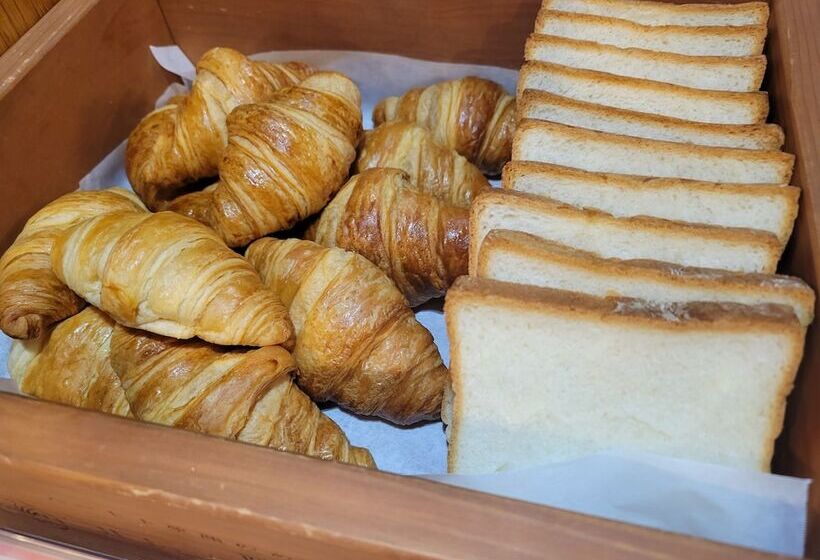 호텔 Fukuoka Floral Inn Nishinakasu