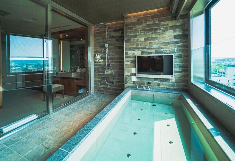 Hotel Grand View Takasaki