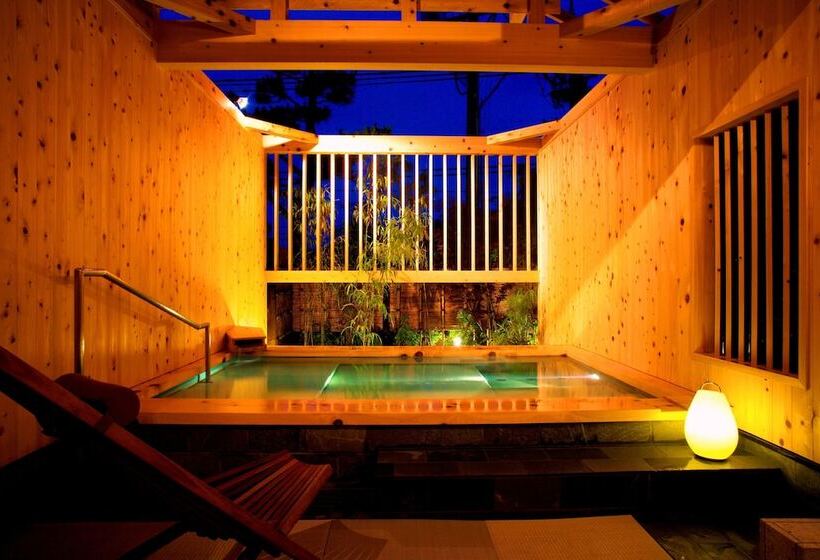 Hamanako Kanzanjionsen Hotel Kikusuitei