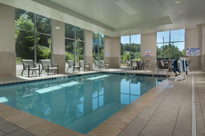 Отель Hampton Inn & Suites Asheville Biltmore Village
