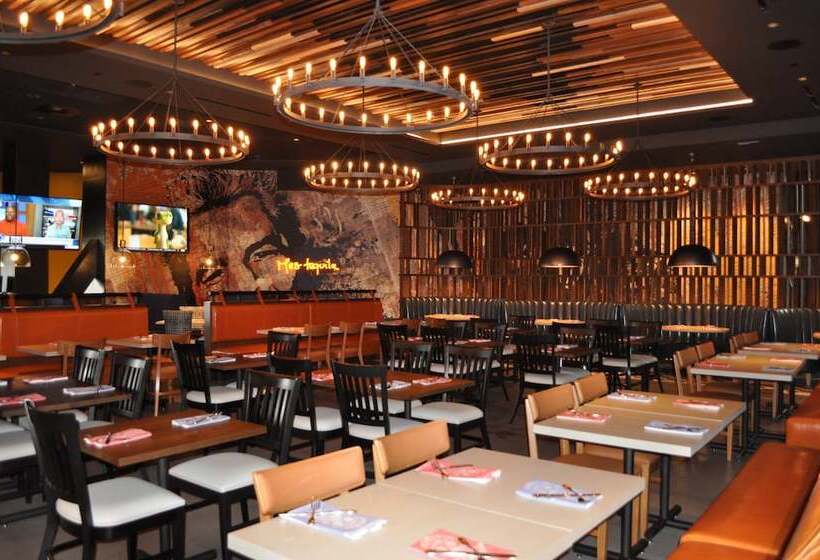 Harrah S Council Bluffs Hotel & Casino