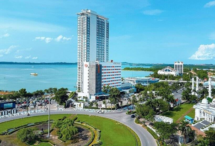 Harris Hotel Batam Center