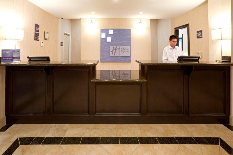 Holiday Inn Express Hotel & Suites Cedar Hill, An Ihg