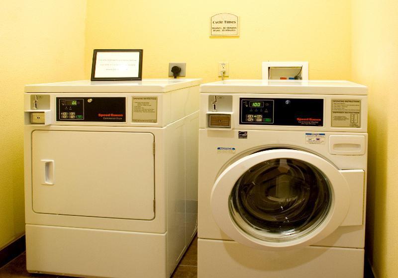 ホテル Holiday Inn Express & Suites   Jourdanton Pleasanton, An Ihg