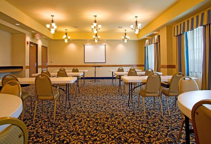 ホテル Holiday Inn Express & Suites   Jourdanton Pleasanton, An Ihg