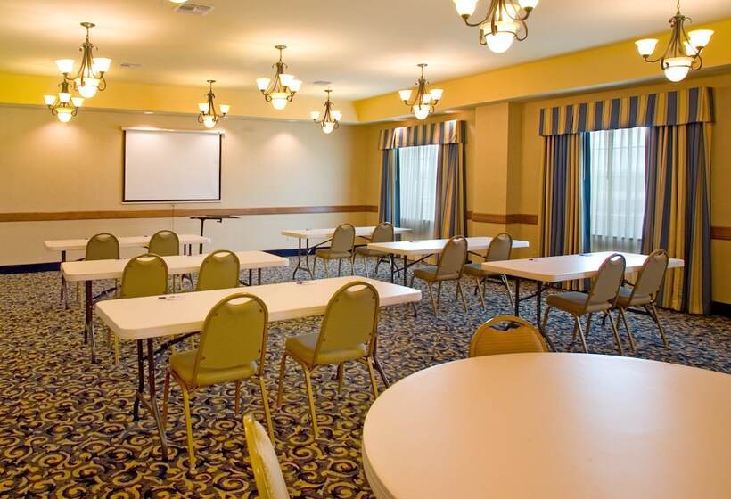 ホテル Holiday Inn Express & Suites   Jourdanton Pleasanton, An Ihg