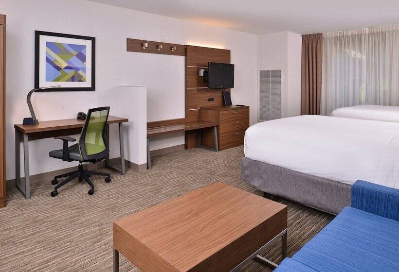 فندق Holiday Inn Express & Suites Lacey   Olympia, An Ihg