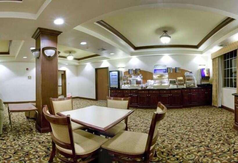 Holiday Inn Express Hotel & Suites Levelland, An Ihg