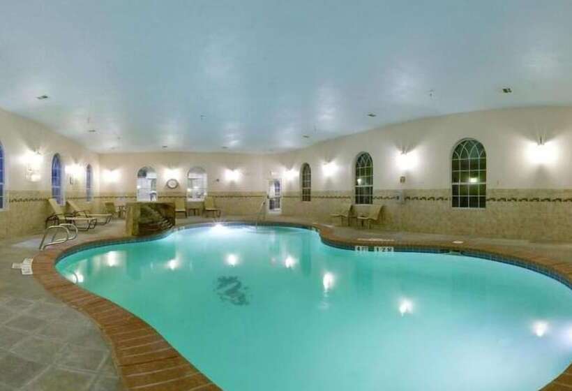 Holiday Inn Express Hotel & Suites Levelland, An Ihg