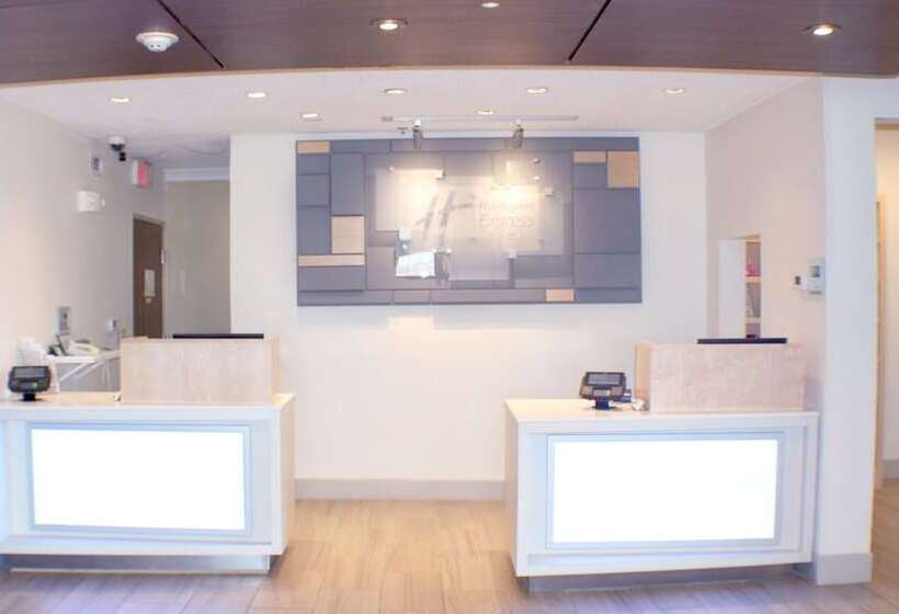 Holiday Inn Express Hotel & Suites Plainview, An Ihg