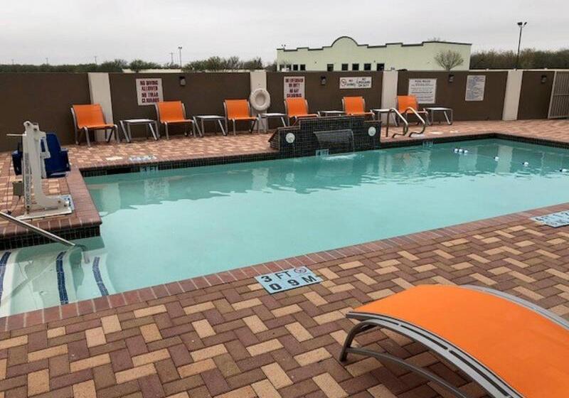 호텔 Holiday Inn Express & Suites Rio Grand By Ihg