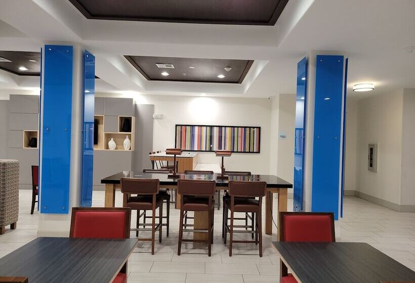 Holiday Inn Express Hotel & Suites Vidor South By Ihg