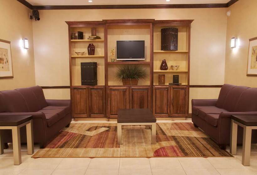 Holiday Inn Express Hotel & Suites Winnie, An Ihg