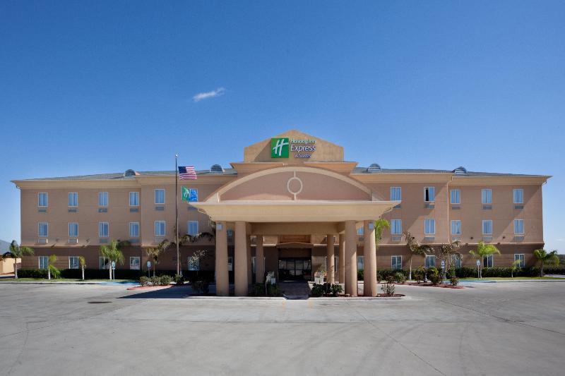 Holiday Inn Express Hotel & Suites Zapata, An Ihg