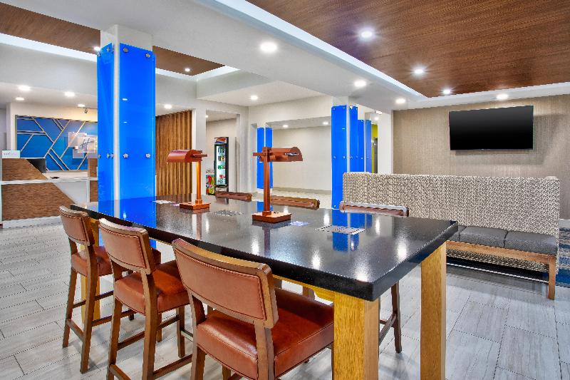 Holiday Inn Express Hotel And Suites Katy, An Ihg