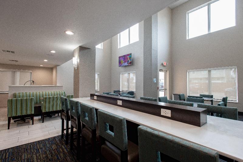 Holiday Inn Express Hotel And Suites Port Aransas/beach Area, An Ihg