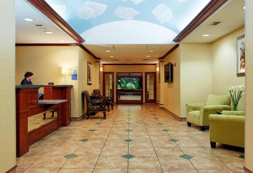 호텔 Holiday Inn Express Crockett By Ihg